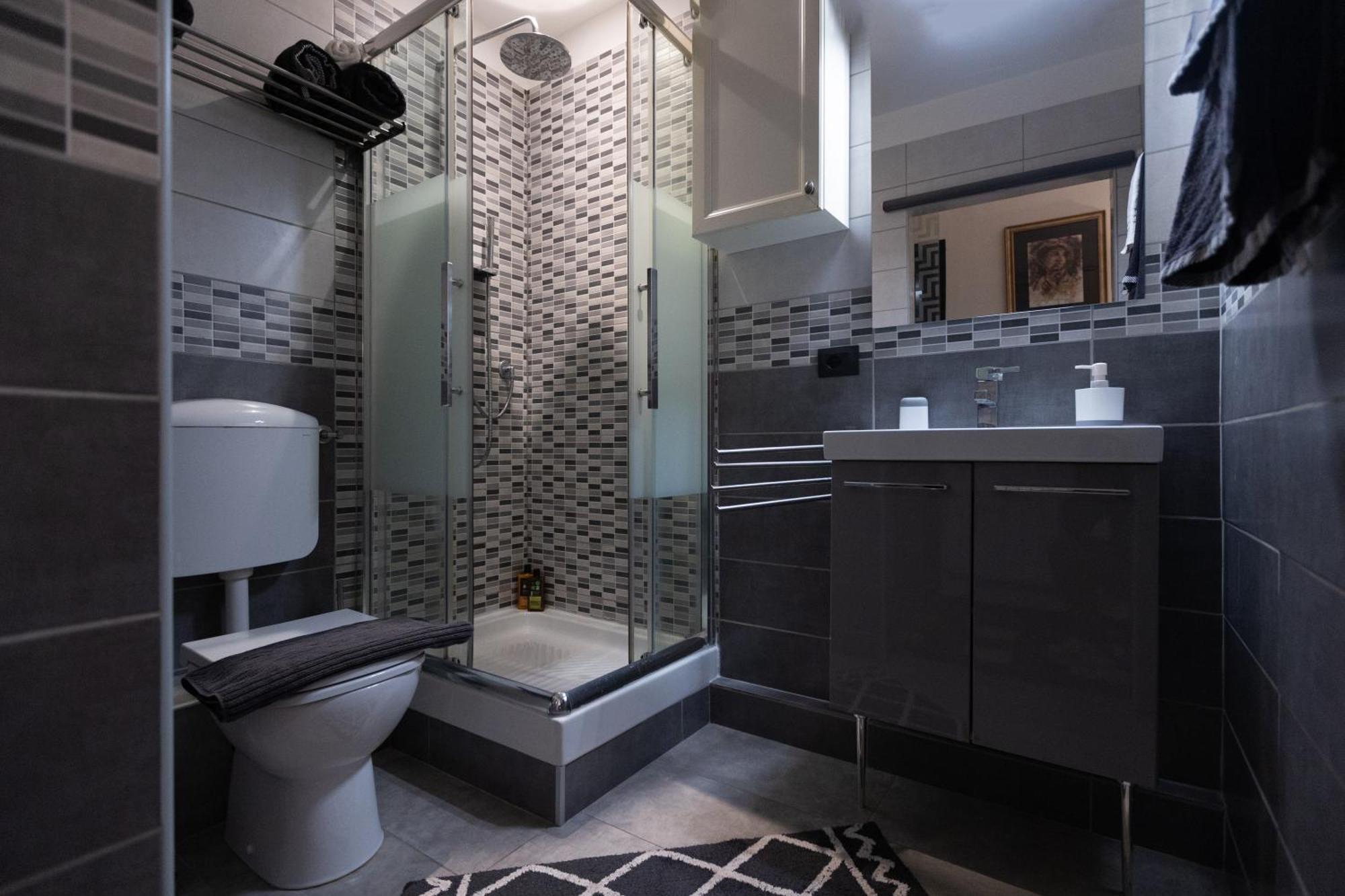 Nik Rooms Genua Zewnętrze zdjęcie