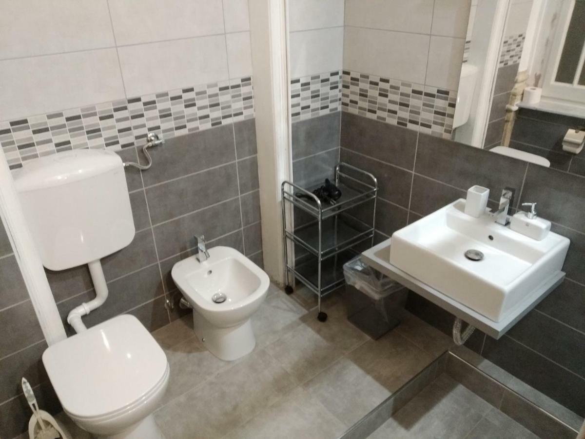 Nik Rooms Genua Zewnętrze zdjęcie